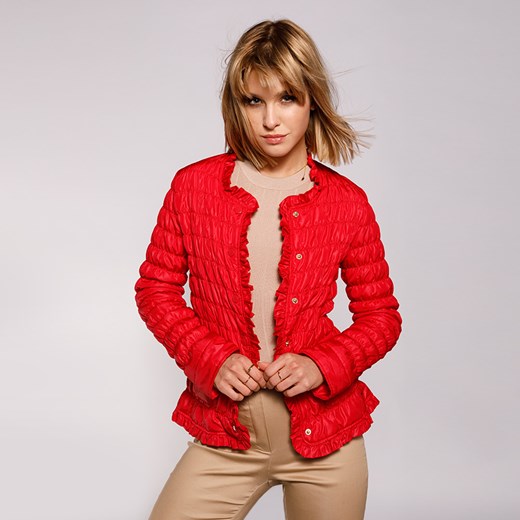 Damska kurtka pikowana i marszczona czerwona ze sklepu WITTCHEN w kategorii Kurtki damskie - zdjęcie 173469490