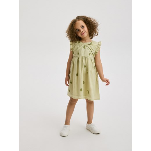 Reserved - Luźna sukienka z haftem - jasnozielony ze sklepu Reserved w kategorii Sukienki niemowlęce - zdjęcie 173470823