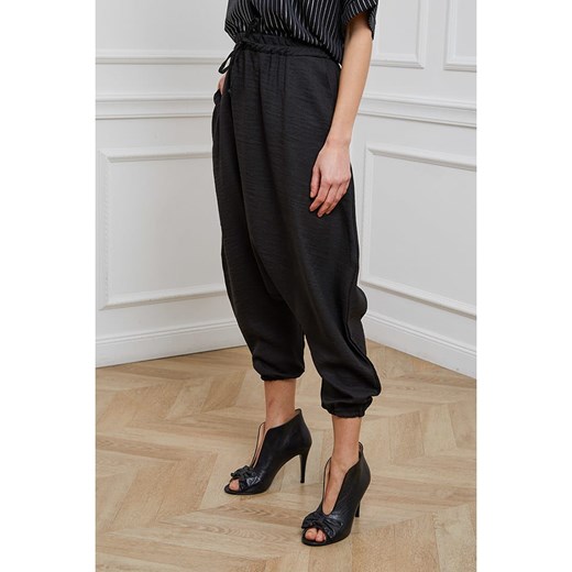 Czarne spodnie damskie Joséfine 