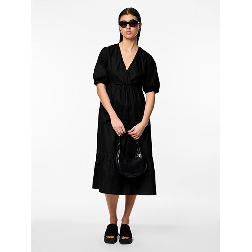 Sukienka Pieces w serek 