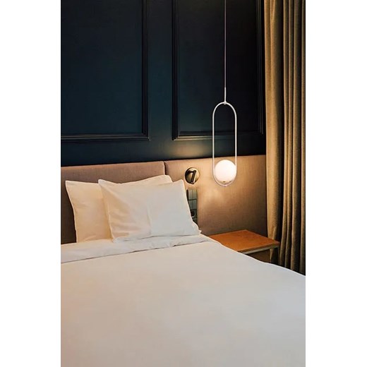 Biała metalowa lampa wisząca ze szklanym kloszem - A488-Erdi Lumes One Size Edinos.pl