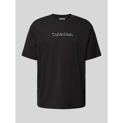 T-shirt z detalem z logo ze sklepu Peek&Cloppenburg  w kategorii T-shirty męskie - zdjęcie 173618181