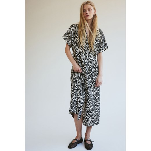 H & M - Szmizjerka z paskiem - Biały H & M XS H&M