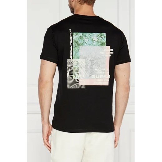 T-shirt męski Guess z napisem bawełniany w stylu młodzieżowym 
