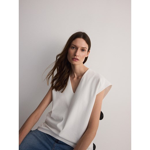 Bluzka damska Reserved z dekoltem w serek bawełniana 
