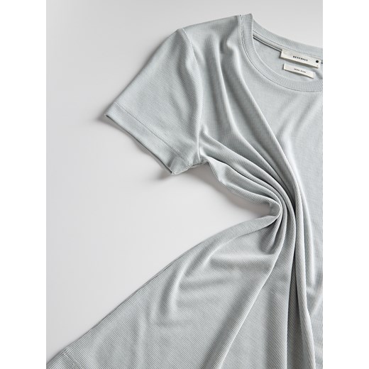 Bluzka damska szara Reserved z krótkimi rękawami z okrągłym dekoltem 