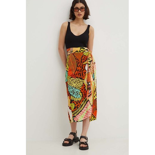 Never Fully Dressed spódnica midi prosta NFDSK429 ze sklepu ANSWEAR.com w kategorii Spódnice - zdjęcie 173714550