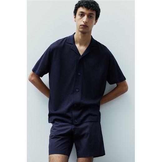H & M - Dzianinowa koszula z krótkim rękawem Regular Fit - Niebieski ze sklepu H&M w kategorii Koszule męskie - zdjęcie 173722284