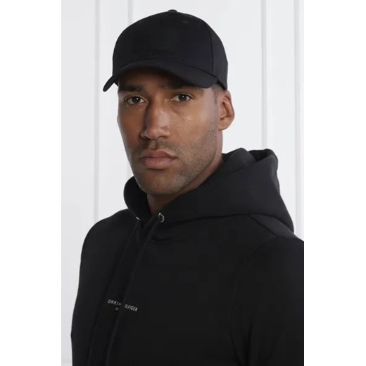 Calvin Klein Bejsbolówka TONAL RUBBER PATCH Calvin Klein OS promocyjna cena Gomez Fashion Store