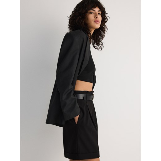 Reserved - Szorty z paskiem i zakładkami - czarny Reserved 36 Reserved