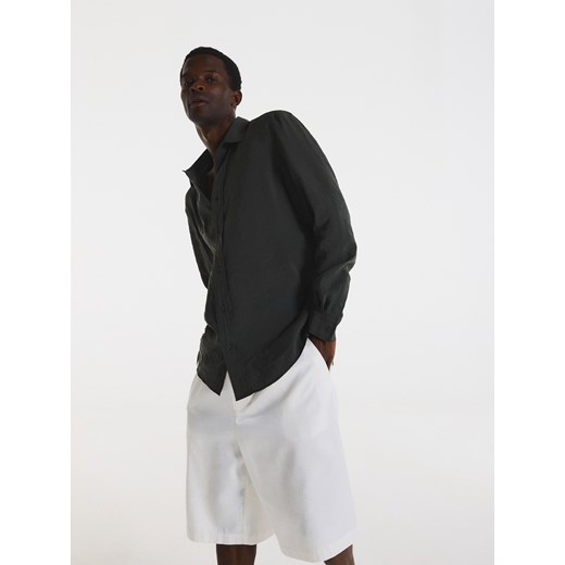 Reserved - Koszula regular fit z modalu - ciemnozielony ze sklepu Reserved w kategorii Koszule męskie - zdjęcie 173765454
