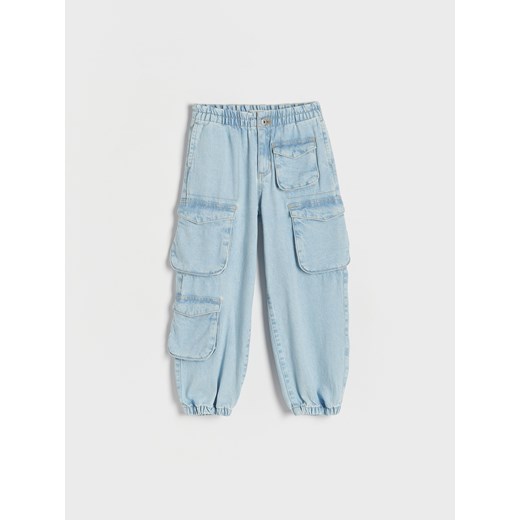 Reserved - Jeansy jogger z kieszeniami - niebieski ze sklepu Reserved w kategorii Spodnie dziewczęce - zdjęcie 173768843