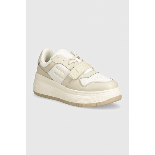 Tommy Jeans sneakersy TJW RETRO BASKET FLATFORM VELCRO kolor beżowy EN0EN02573 ze sklepu ANSWEAR.com w kategorii Buty sportowe damskie - zdjęcie 173775493