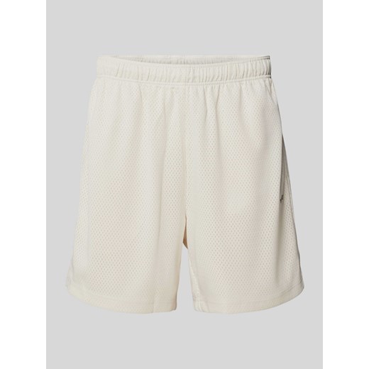 Szorty o kroju regular fit z wyhaftowanym logo ze sklepu Peek&Cloppenburg  w kategorii Spodenki męskie - zdjęcie 173779653