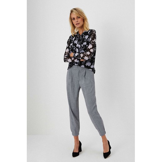 Spodnie cygaretki XS okazyjna cena Moodo.pl