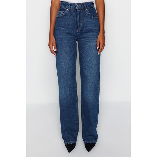trendyol Dżinsy - Comfort fit - w kolorze granatowym ze sklepu Limango Polska w kategorii Jeansy damskie - zdjęcie 173798211