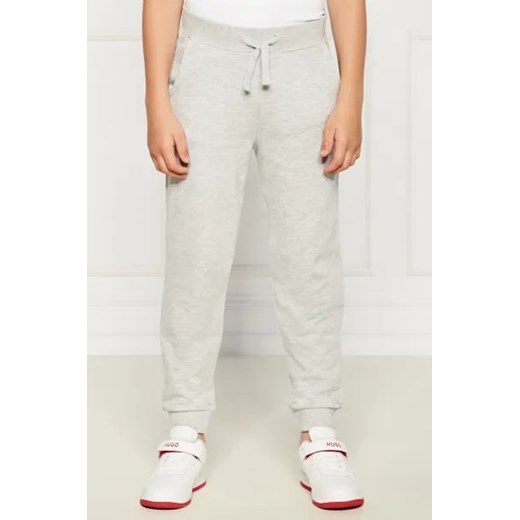 Guess Spodnie dresowe | Regular Fit ze sklepu Gomez Fashion Store w kategorii Spodnie chłopięce - zdjęcie 173812264