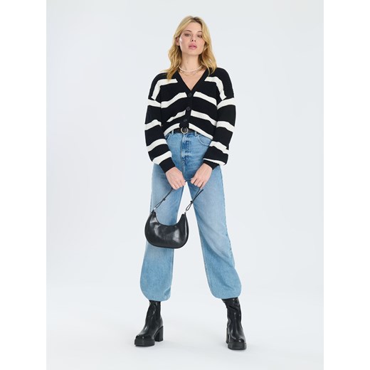 Sinsay - Krótki kardigan z dekoltem w serek - czarny Sinsay XL Sinsay