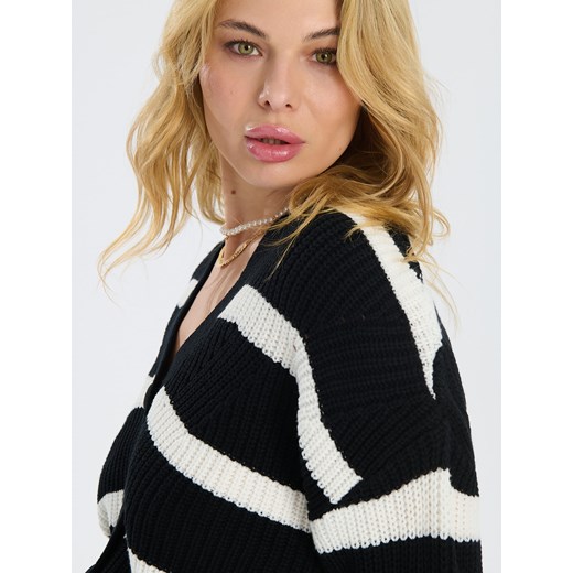 Sinsay - Krótki kardigan z dekoltem w serek - czarny Sinsay L Sinsay