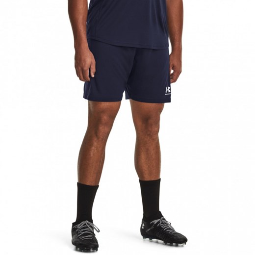 Męskie spodenki treningowe Under Armour UA M's Challenger Knit Short - granatowe ze sklepu Sportstylestory.com w kategorii Spodenki męskie - zdjęcie 173859410