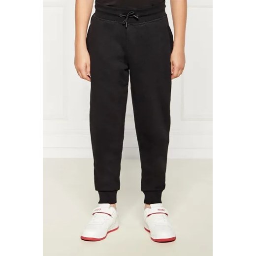 GUESS ACTIVE Spodnie dresowe | Regular Fit ze sklepu Gomez Fashion Store w kategorii Spodnie chłopięce - zdjęcie 173871183