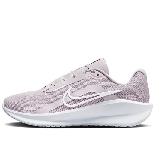 Buty Nike Downshifter 13 FD6476-007 - różowe ze sklepu streetstyle24.pl w kategorii Buty sportowe damskie - zdjęcie 173881572