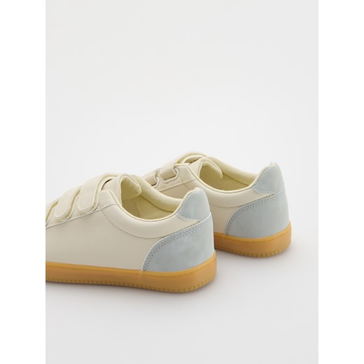 Reserved - Trampki na rzepy - złamana biel Reserved 33 Reserved