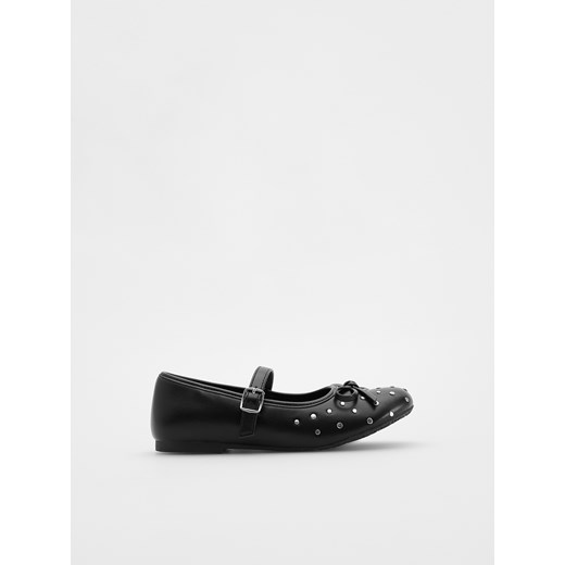 Reserved - Baleriny z dżetami - czarny Reserved 31 Reserved