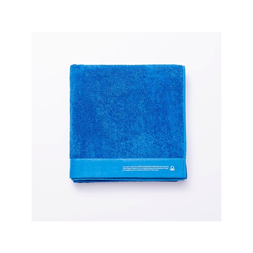 Benetton Ręcznik kąpielowy w kolorze niebieskim ze sklepu Limango Polska w kategorii Ręczniki - zdjęcie 173943540