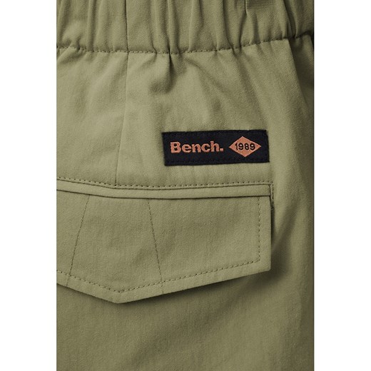 Bench Bojówki &quot;Kanako&quot; w kolorze khaki Bench 36 Limango Polska okazja