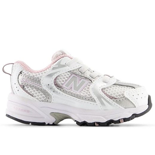 Buty New Balance IZ530GK - białe ze sklepu streetstyle24.pl w kategorii Buty sportowe dziecięce - zdjęcie 173986223