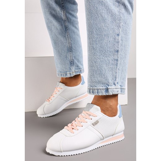 Białe Sneakersy Sznurowane Atheleta ze sklepu born2be.pl w kategorii Buty sportowe damskie - zdjęcie 173990801