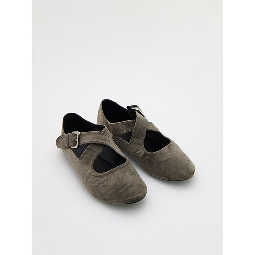 Reserved - Baleriny z imitacji zamszu - ciemnoszary Reserved 40 Reserved