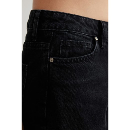 Jeansy damskie Trendyol