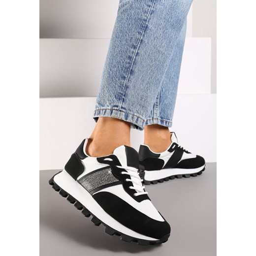 Czarno-Białe Sneakersy z Szerokim Protektorem i Brokatową Naszywką Thesalia ze sklepu renee.pl w kategorii Buty sportowe damskie - zdjęcie 174030710
