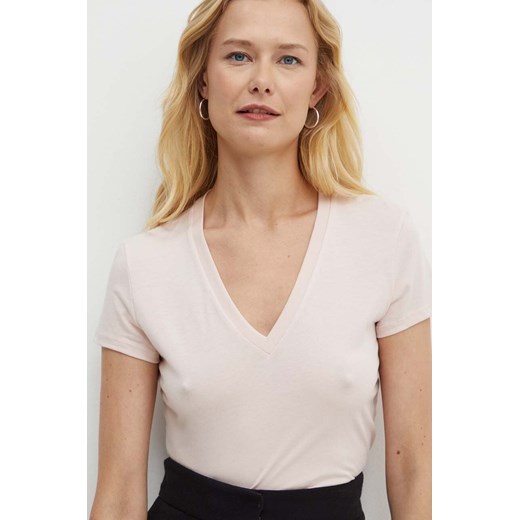 Armani Exchange t-shirt bawełniany kolor różowy ze sklepu ANSWEAR.com w kategorii Bluzki damskie - zdjęcie 174035781