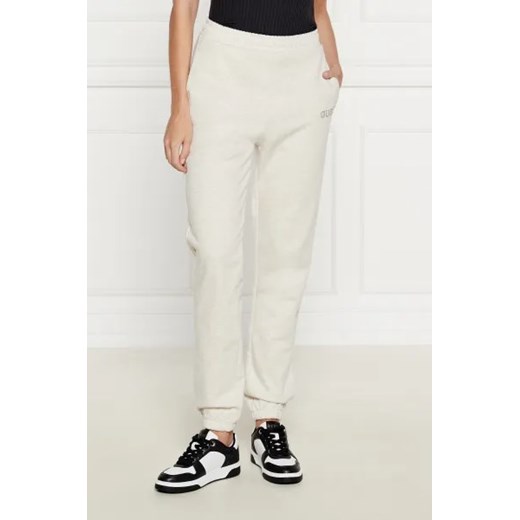 GUESS ACTIVE Spodnie dresowe | Regular Fit ze sklepu Gomez Fashion Store w kategorii Spodnie damskie - zdjęcie 174047930