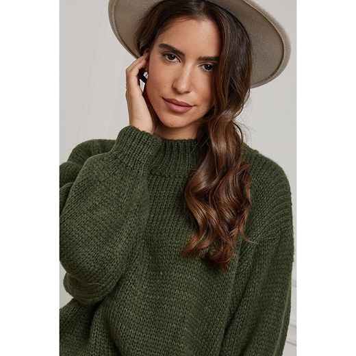 L&apos;armoire de Suzette Sweter w kolorze khaki L'armoire De Suzette 36/38 wyprzedaż Limango Polska