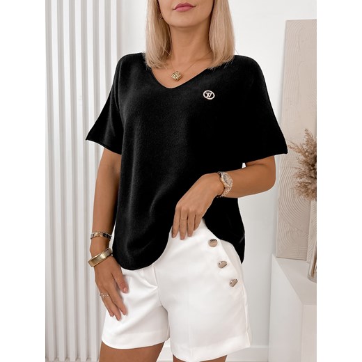 Sweter damski z dekoltem w serek