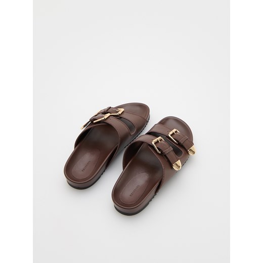 Klapki damskie Reserved casual płaskie bez zapięcia 