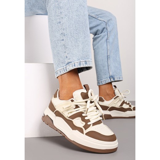 Brązowo-Beżowe Płaskie Sneakersy z Geometrycznym Zdobieniem Evithia ze sklepu born2be.pl w kategorii Buty sportowe damskie - zdjęcie 174112960