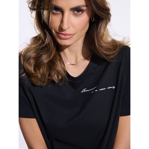 Bluzka damska Sinsay z napisami 