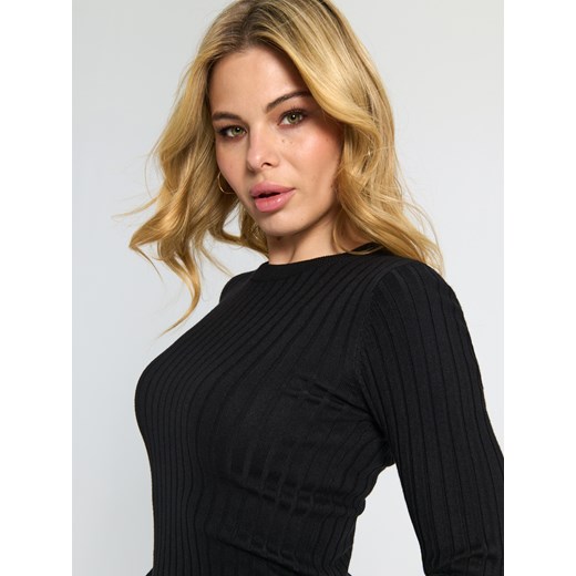 Czarny sweter damski Sinsay z okrągłym dekoltem 