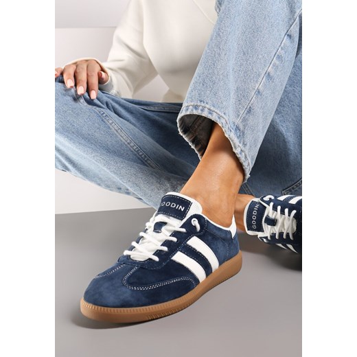 Granatowe Sneakersy ze Skóry Naturalnej na Płaskiej Podeszwie Wykończone Paskami Navinda ze sklepu renee.pl w kategorii Buty sportowe damskie - zdjęcie 174138032