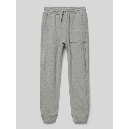 Spodnie dresowe o kroju regular fit z fakturowanym wzorem ze sklepu Peek&Cloppenburg  w kategorii Spodnie chłopięce - zdjęcie 174140160