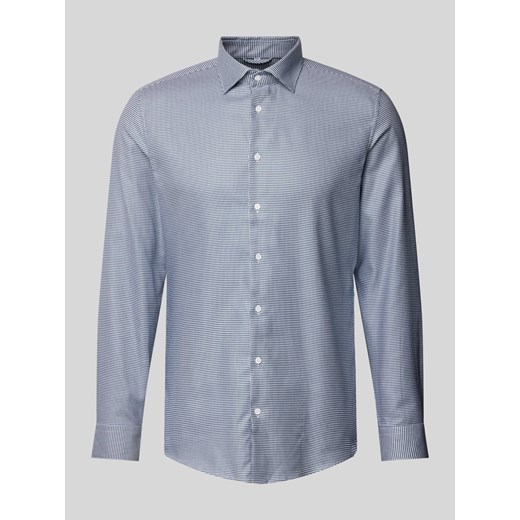 Koszula biznesowa o kroju slim fit z fakturowanym wzorem ze sklepu Peek&Cloppenburg  w kategorii Koszule męskie - zdjęcie 174141861