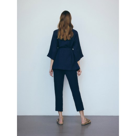 Reserved - Spodnie z bawełnianego muślinu - granatowy Reserved M Reserved