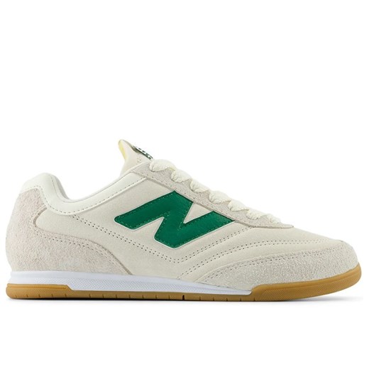 Buty New Balance URC42HG - beżowe ze sklepu streetstyle24.pl w kategorii Buty sportowe damskie - zdjęcie 174158842