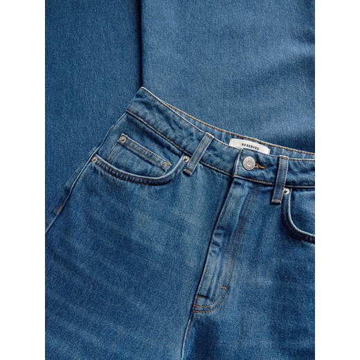 Jeansy damskie Reserved casualowe 