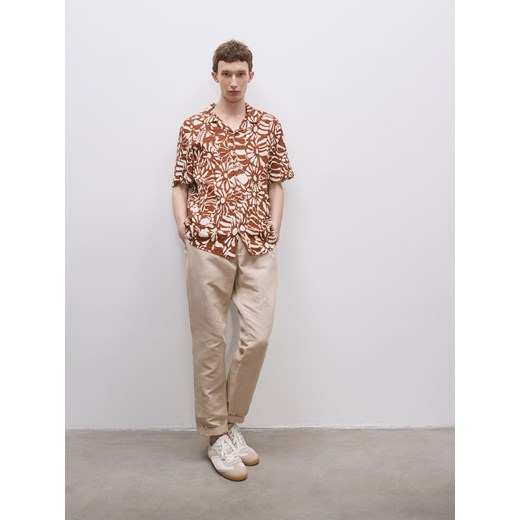 Reserved - Wzorzysta koszula comfort fit - ciemnobrązowy Reserved XL Reserved